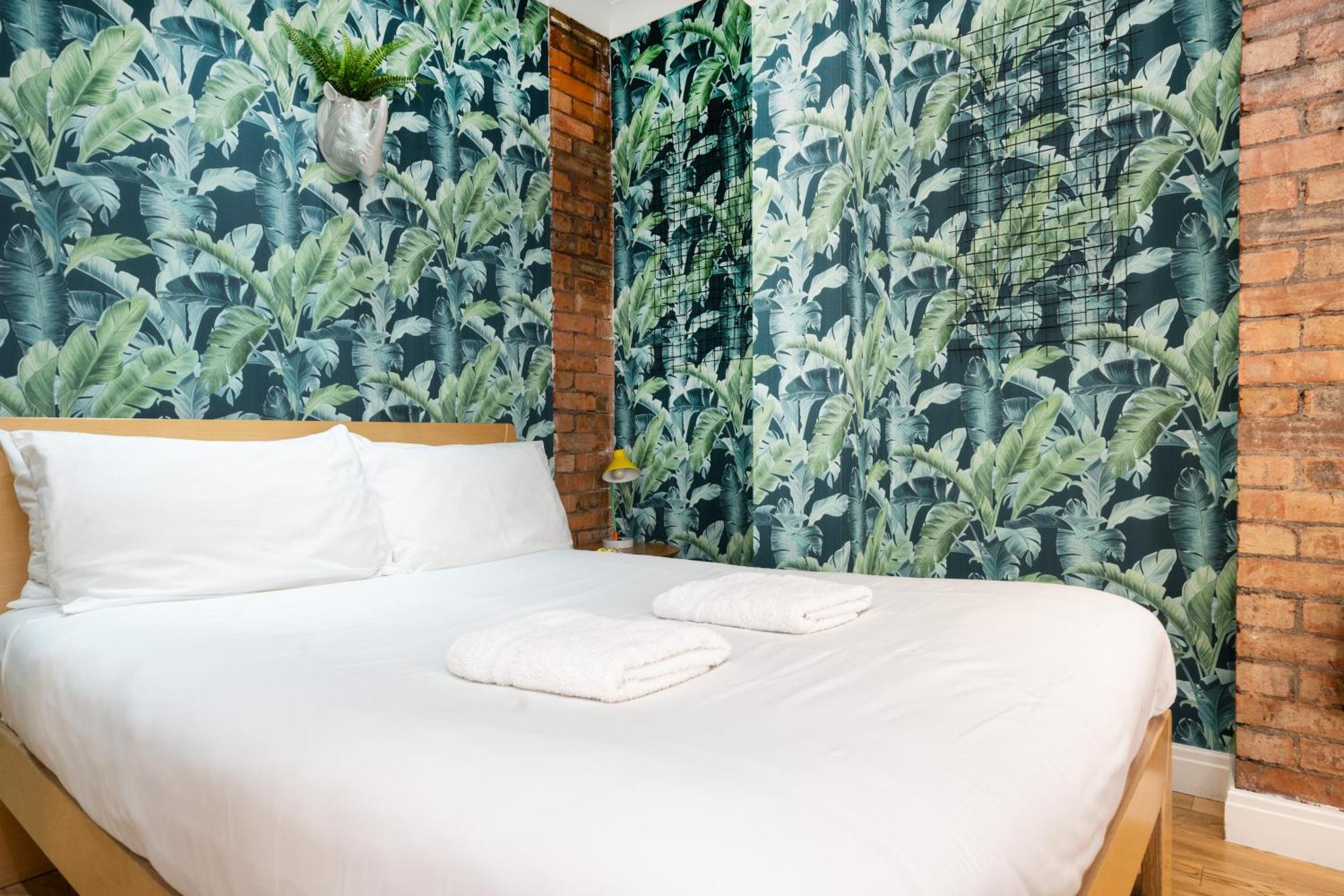 Crashpads Shoreditch Brick Lane Mini Lofts ロンドン エクステリア 写真